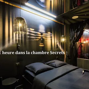 Liefdeshotel Love Avec Nuit Insolite Au Dandy Et Jacuzzi Privatise (adults Only), Parijs